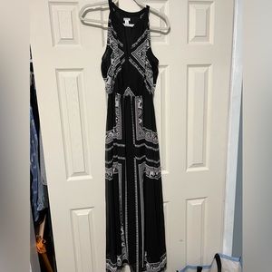 Maxi dress black and white
